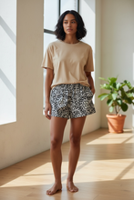 Load image into Gallery viewer, Flower & Vine Cotton Shorts