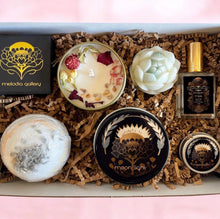 Load image into Gallery viewer, Moon Box Gift Set, Spa Aromatherapy Gift Set