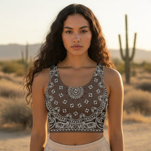 Load image into Gallery viewer, Melodia Gallery brown bandana print cotton-elastane blend crop top with a form-fitting silhouette.
