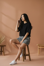 Load image into Gallery viewer, Flower &amp; Vine Cotton Shorts
