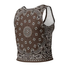 Load image into Gallery viewer, Melodia Gallery brown bandana print cotton-elastane blend crop top with a form-fitting silhouette.
